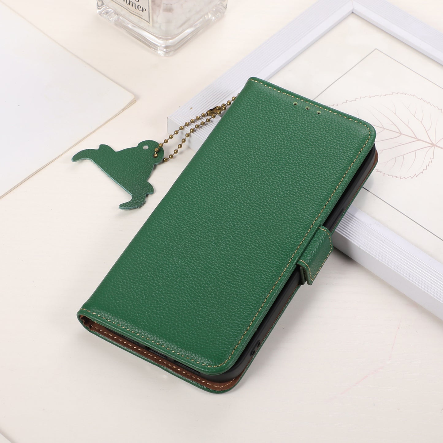 For Nokia C32 RFID Blocking Phone Cover Genuine Cow Leather Phone Case with Stand Wallet