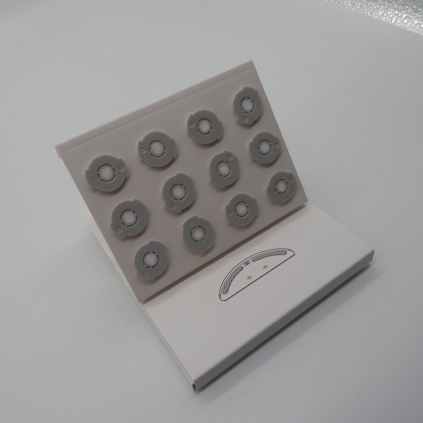 XM033 12PCS Water Tank Filters + 4PCS Side Brushes + 1PCS Main Brush + 2PCS Filters + 2PCS Mop Cloth for Accessories Kit for Xiaomi Mijia Xiaowa Roborock Vacuum Cleaner